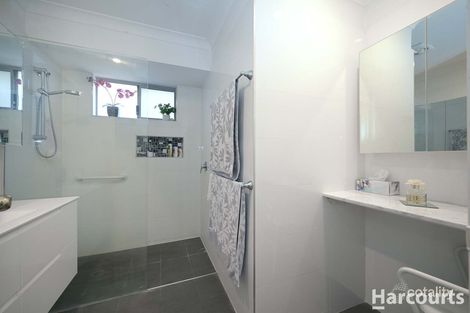 Property photo of 12 Gallop Close Heathridge WA 6027