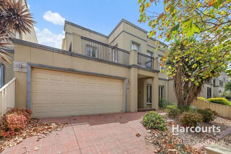 Property photo of 32 Lennon Boulevard Point Cook VIC 3030