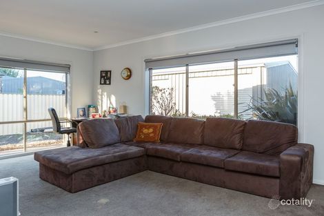 Property photo of 4 Gilchrist Court Stratford VIC 3862