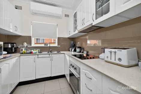 Property photo of 198 Roberts Road Greenacre NSW 2190