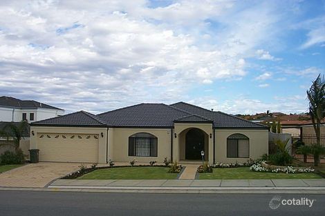 7 Heathfield Dr, Landsdale, WA 6065