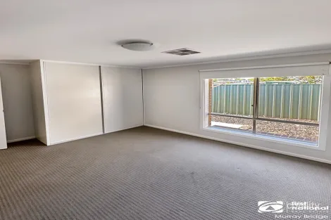 Property photo of 18 Joy Crescent Murray Bridge SA 5253