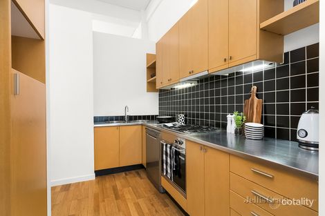 Property photo of 1/467 King Street West Melbourne VIC 3003