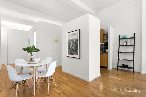 Property photo of 1/467 King Street West Melbourne VIC 3003