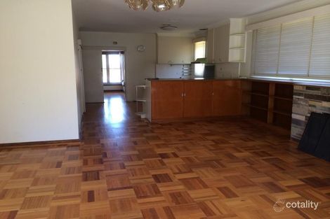 Property photo of 207 Waverley Road Mount Waverley VIC 3149