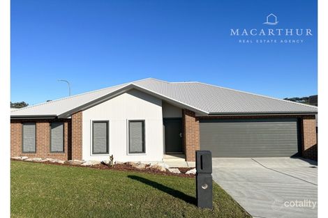 26 Nolan St, Lloyd, NSW 2650