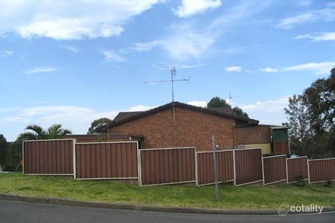 53 Derribong Dr, Cordeaux Heights, NSW 2526