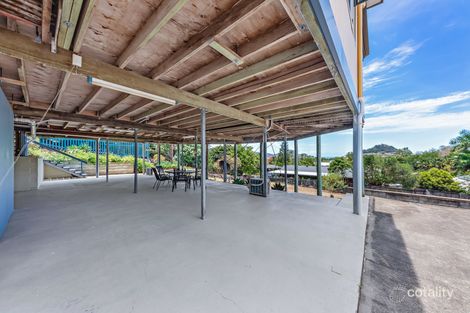 Property photo of 10 Country Road Cannonvale QLD 4802