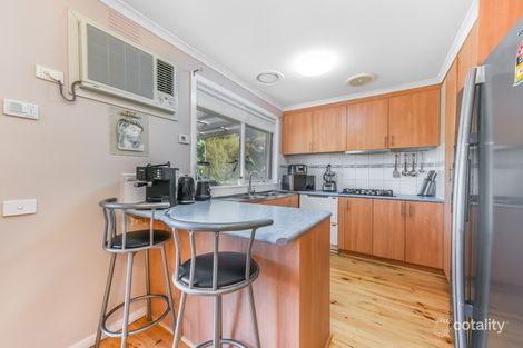 Property photo of 7 Coledale Close Endeavour Hills VIC 3802