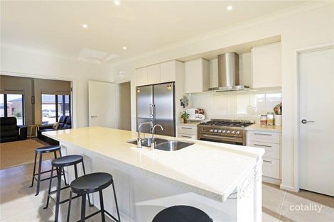 Property photo of 1-5 Grey Teal Place Lara VIC 3212