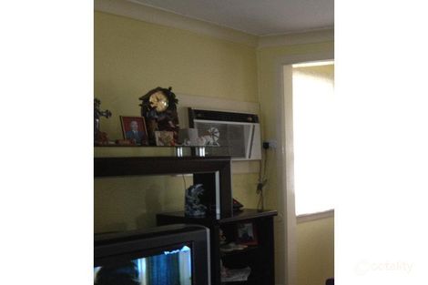 Property photo of 26 Dampier Crescent Fairfield West NSW 2165