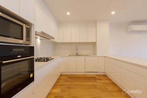 Property photo of 2/492 Napier Street Fitzroy North VIC 3068
