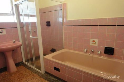 Property photo of 35 Quinlivan Road Pooraka SA 5095