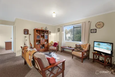 Property photo of 11 Larner Street Tiaro QLD 4650