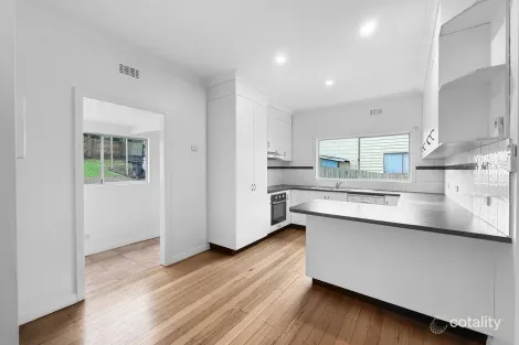 Property photo of 11 Scenic Road Warragul VIC 3820
