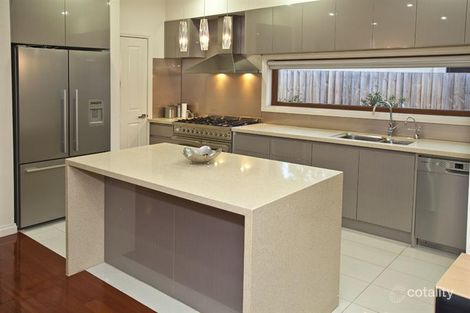 Property photo of 1/21 Dion Road Glen Waverley VIC 3150