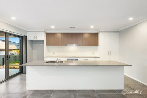 Property photo of 28 Daisy Loop Googong NSW 2620