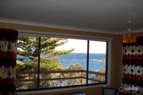 Property photo of 6 Tomaree Crescent Boat Harbour NSW 2316