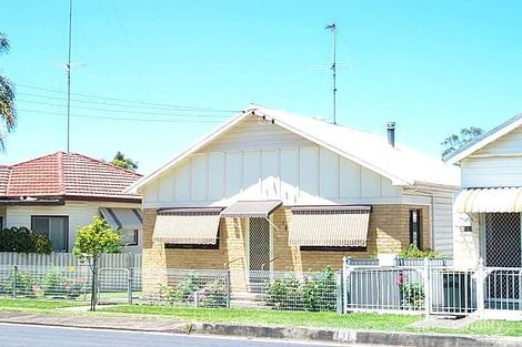 129 Gosford Rd, Adamstown, NSW 2289