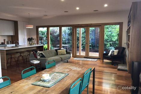 Property photo of 2 Veronica Street Northcote VIC 3070