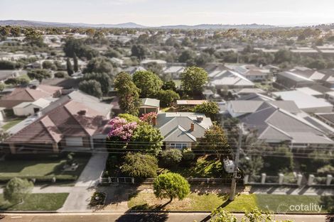 Property photo of 42 Thomas Mitchell Drive Wodonga VIC 3690