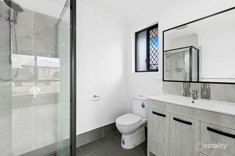 Property photo of 38 Abode Way Kawungan QLD 4655