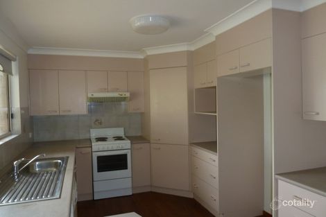 Property photo of 4 Lakeview Road Lake Cathie NSW 2445