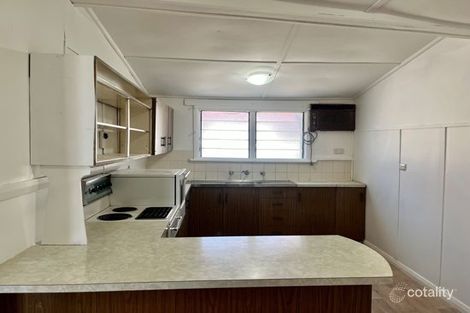 Property photo of 33 Margaret Street South Tamworth NSW 2340