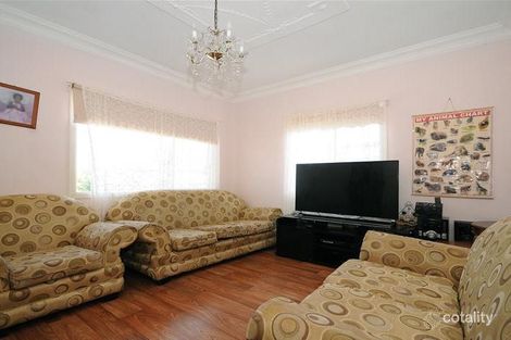 Property photo of 24 Monash Street Newtown QLD 4350