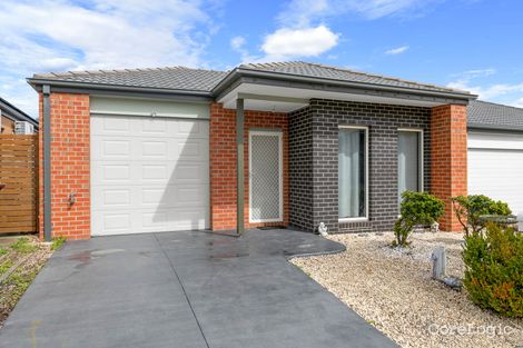 Property photo of 8 Paso Grove Clyde North VIC 3978