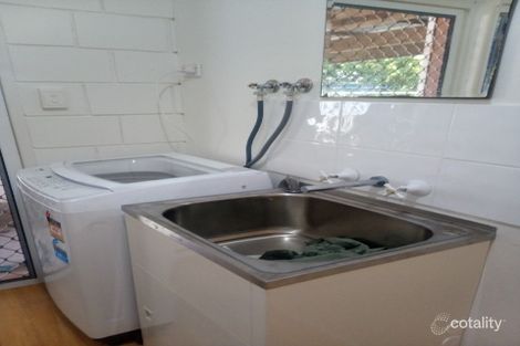 Property photo of 11 Tyson Crescent Tannum Sands QLD 4680