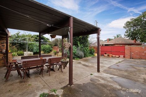 Property photo of 2 Russell Street Werribee VIC 3030
