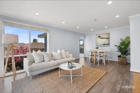7 Hibiscus Cl, Bateau Bay, NSW 2261