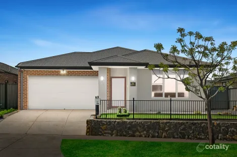 Property photo of 63 Fitzpatrick Circuit Kalkallo VIC 3064