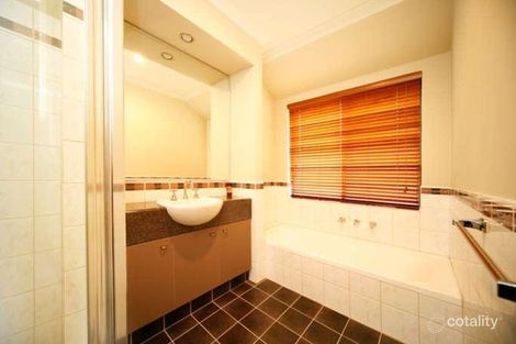 Property photo of 19 Scarpview Place East Cannington WA 6107