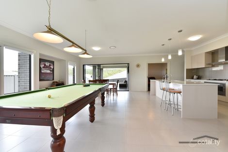 Property photo of 30 Boyne Crescent Cameron Park NSW 2285