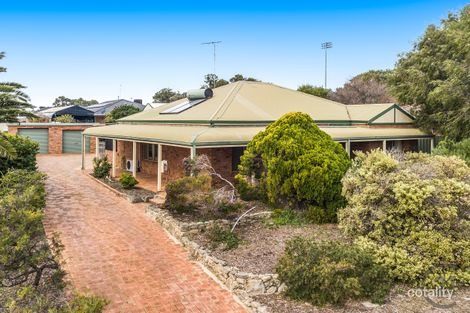 Property photo of 4 Wisteria Gardens Halls Head WA 6210