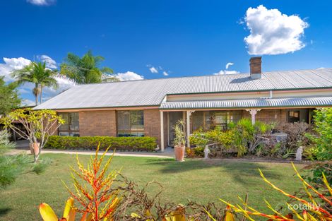 8 William Ct, Lawnton, QLD 4501