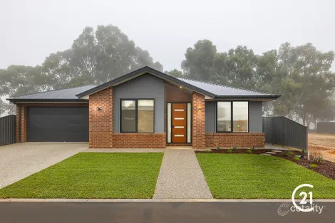 8 Parslow Pl, Moama, NSW 2731