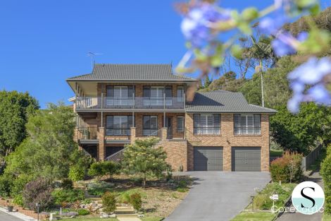 Property photo of 21 Emerald Close Caves Beach NSW 2281