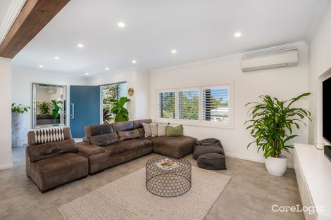 Property photo of 32 Loraine Avenue Caringbah South NSW 2229