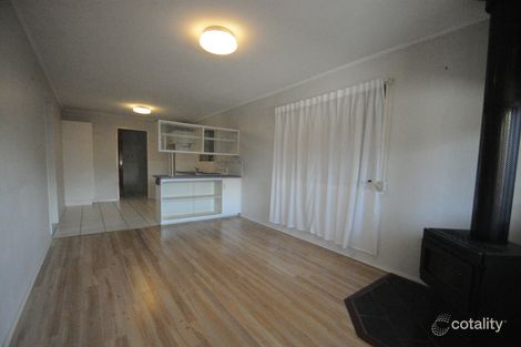 Property photo of 69 Mountjoy Terrace Wynnum QLD 4178