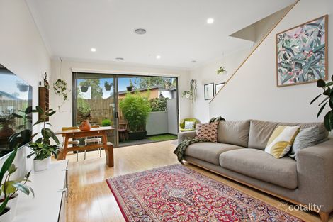Property photo of 19 Aviary Grove Thornbury VIC 3071