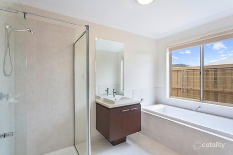 Property photo of 2309 Waves Drive Point Cook VIC 3030