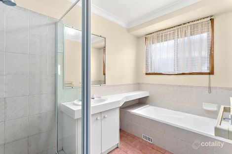 Property photo of 13 Gloucester Circuit Albion Park NSW 2527