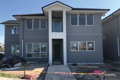 1/4011 South Cct, Oran Park, NSW 2570