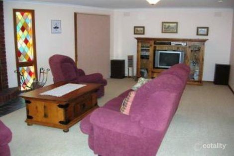 Property photo of 5 Castillon Square Frankston VIC 3199