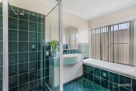 Property photo of 6 Ormiston Avenue West Hoxton NSW 2171