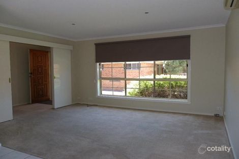 Property photo of 2/35 Pilain Crescent Keilor Downs VIC 3038
