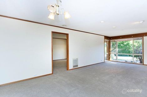 Property photo of 10 Firbank Close Isabella Plains ACT 2905